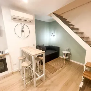 Appartamento Buen Retiro 52, Napoli